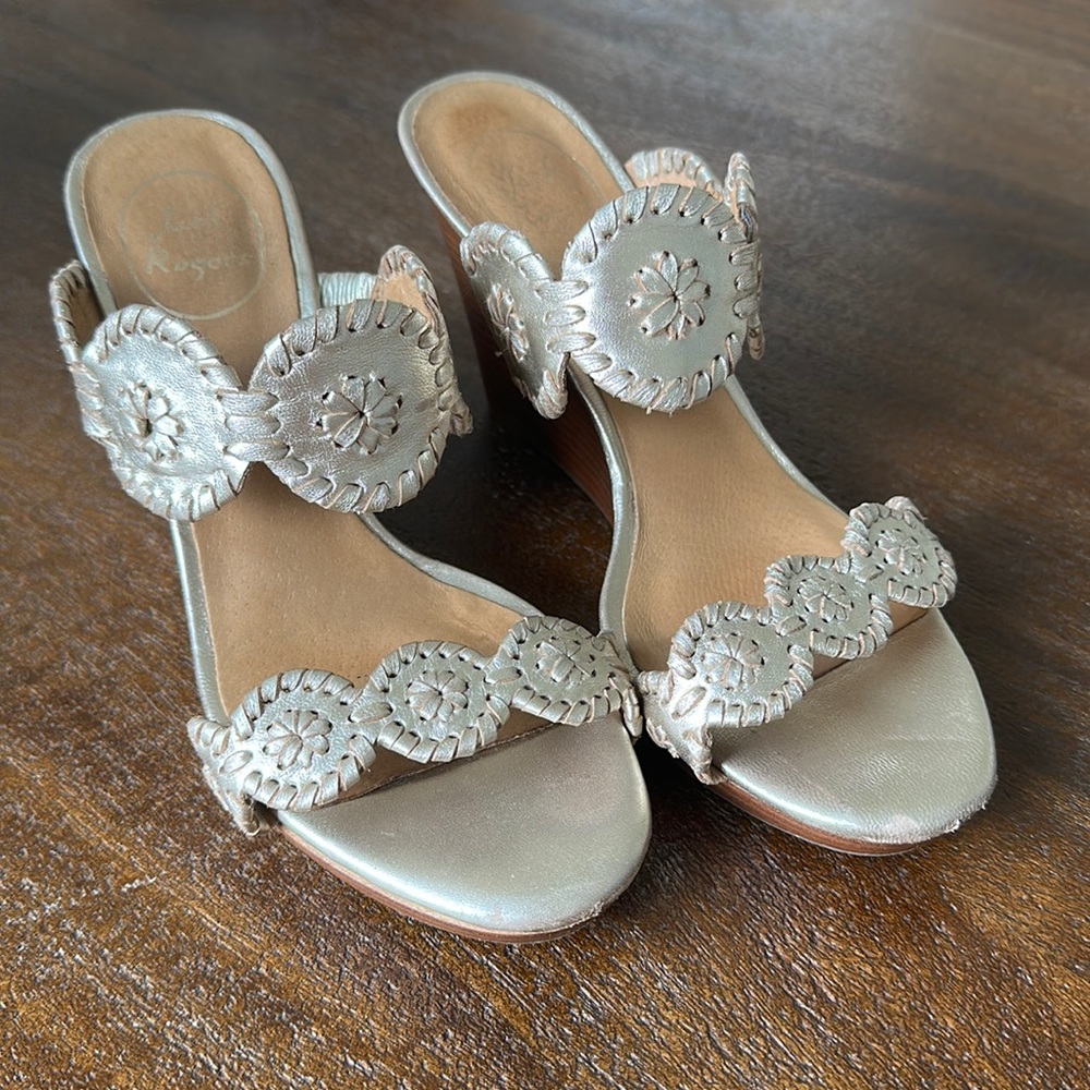 Jack Rogers platinum gold wedges size 7.5